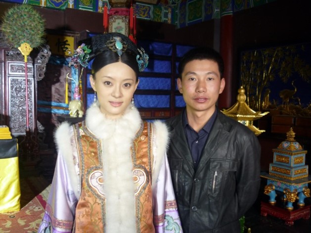 总经理王家存探班孙俪拍摄《甄嬛传》.jpg